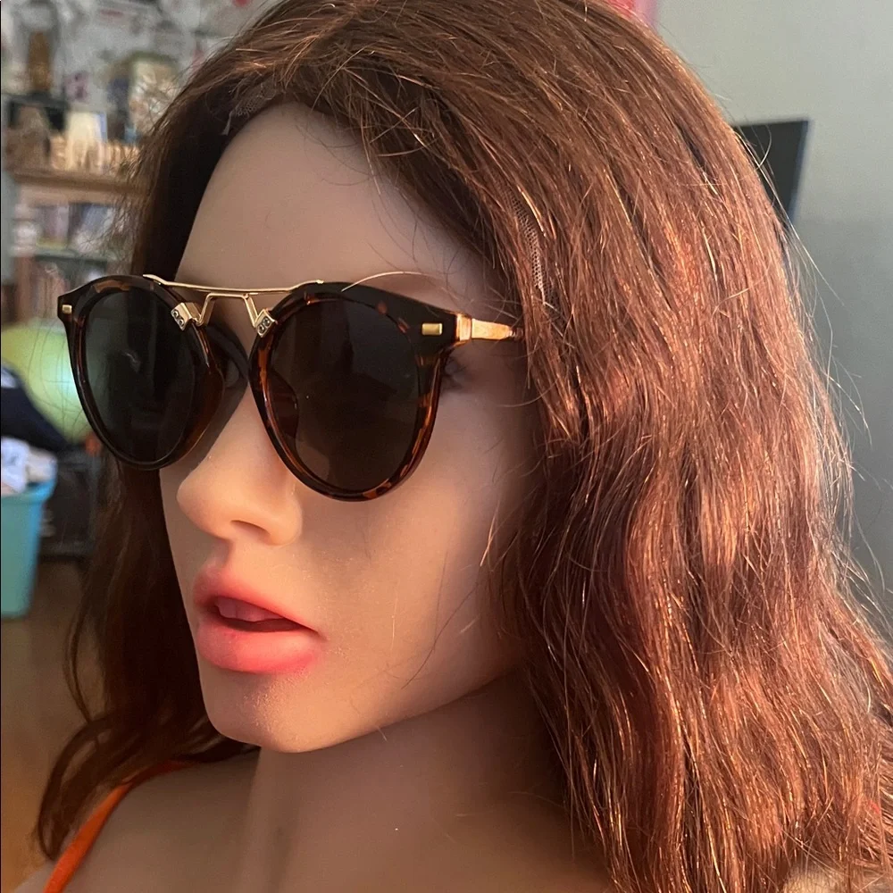 Chic Tortoise and Gold Sunglasses